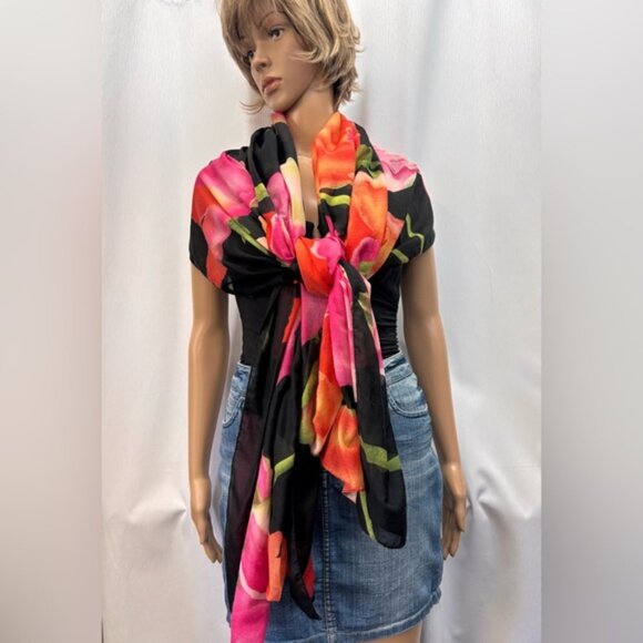 Bold Floral Sarong Wrap Scarf - Picture 8 of 14